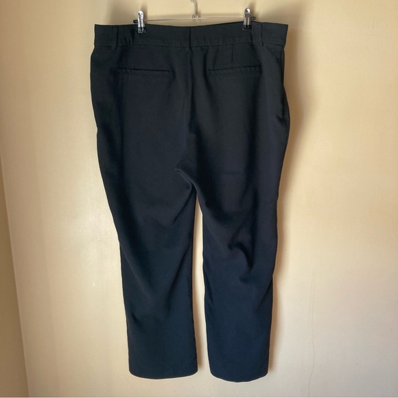 Old Navy Wide Leg Ankle Pants - Picture 4 of 6